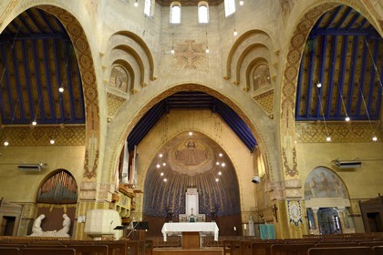 France, Marne (51), Reims, l’église Saint-Nicaise batie en 1923 dans la cité-jardin du Chemin Vert
