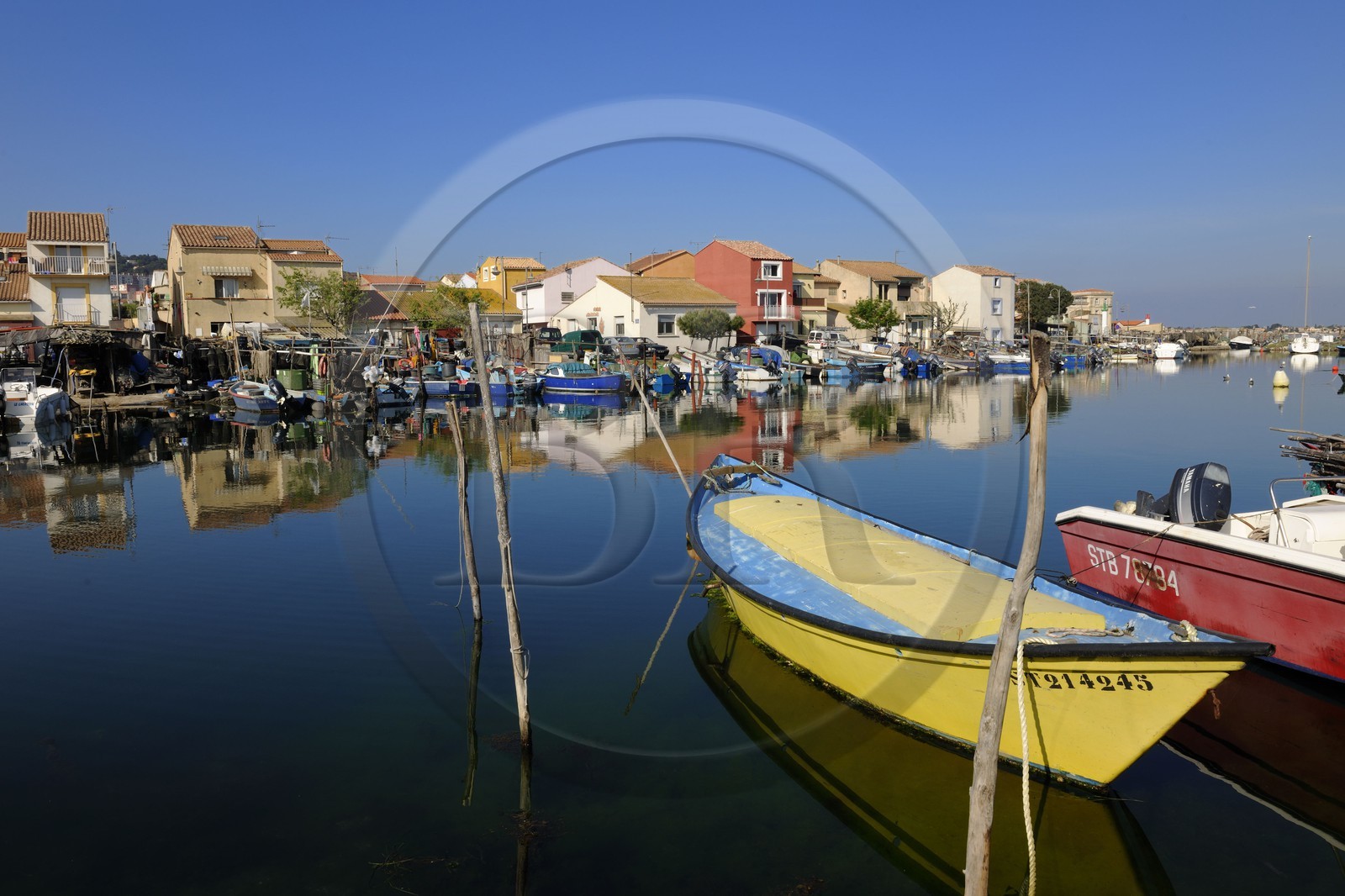 France, Hérault (34), Sète, quartier de la Pointe Courte, village de pêcheurs donnant sur l'étang de Thau, le petit port