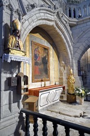 France, Haute-Loire (43), Parc naturel régional Livradois-Forez, abbaye de La Chaise-Dieu, l’église abbatiale Saint-Robert, tombeau de saint Robert de Turlande
