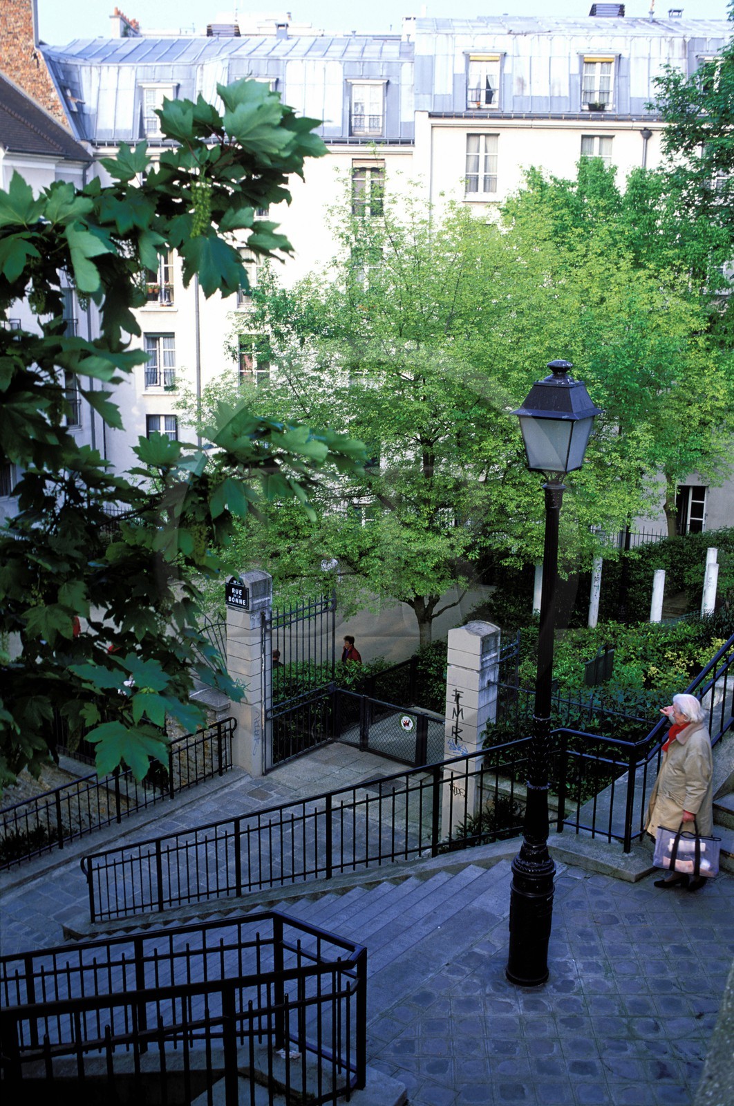 France, Paris (75), escaliers de Montmartre rue de la Bonne