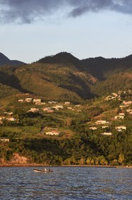 Caraïbes, Ile de la Dominique, la côte Ouest vers le village de Mero