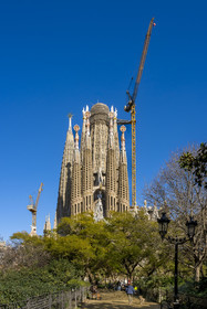 Espagne, Catalogne, Barcelone, quartier de l'Eixample, basilique de la Sagrada Familia de l'architecte du modernisme catalan Antoni Gaudi classée Patrimoine Mondial de l'UNESCO, la façade de la passion