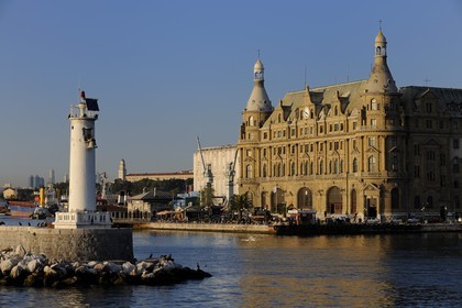 Turkey, Istanbul, Asian side, Kadikoy District, Haydarpasa Istasyonu Train Station inaugurated in 1908 with German Neo Classic style