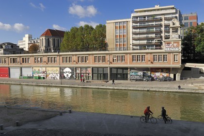France, Paris (75) café Le Point Ephémère quai de Valmy
