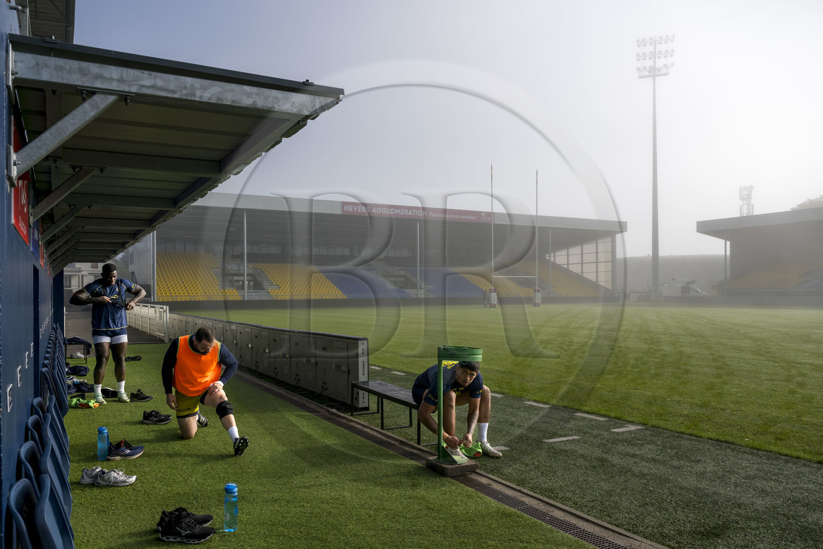France, Nièvre (58), Sermoise-sur-Loire, stade du Pré-Fleuri, séance d'entrainement des joueurs de l'USON Nevers Rugby