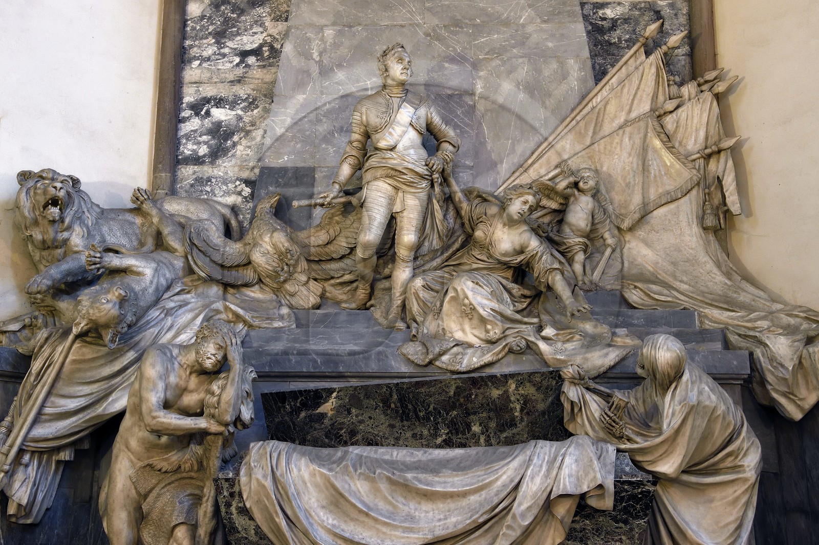 France, Bas-Rhin (67), Strasbourg, vieille ville classée au Patrimoine Mondial de l'UNESCO, l’église protestante Saint-Thomas, le mausolée de Maurice de Saxe, maréchal de France, sculpté par Jean-Baptiste Pigalle