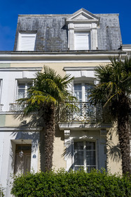 France, Loire-Atlantique (44), Saint-Nazaire, quartier de la Havane non loin du front de mer, épargné par les bombardements de la deuxième guerre mondiale, avec ses villas et ses rues calmes, il raconte la ville des années 1900, avenue de la Havane