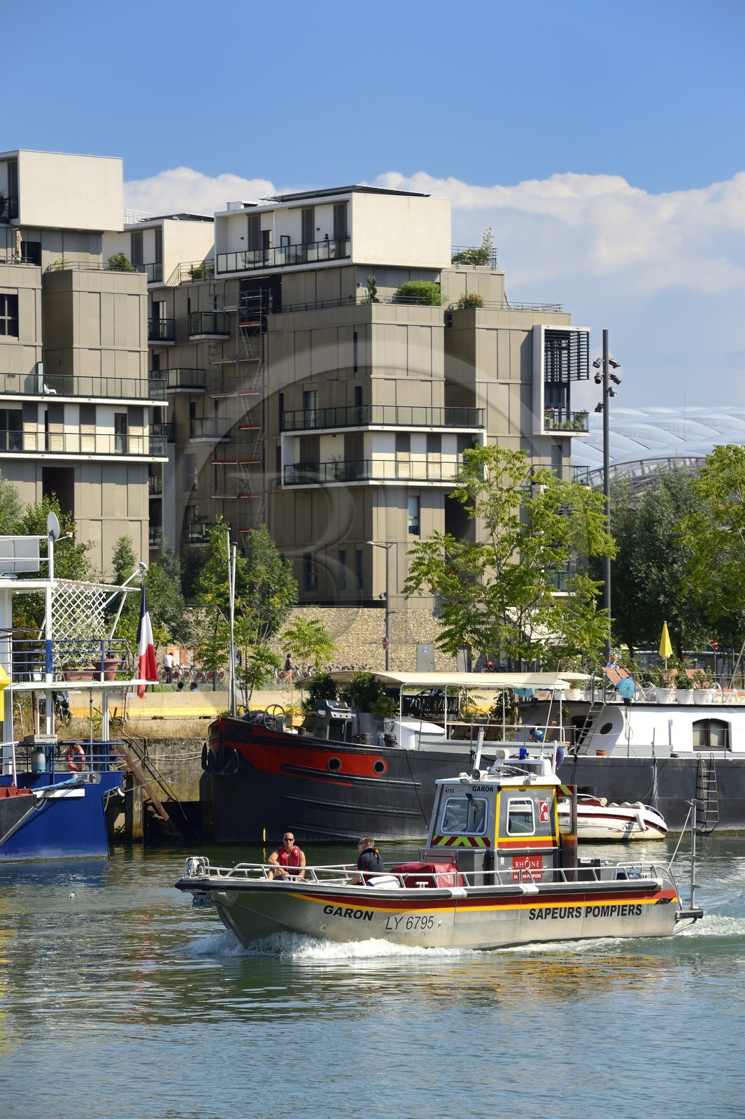 France, Rhône (69), Lyon, nouveau quartier de La Confluence au sud de la Presqu'île, immeubles d'habitation