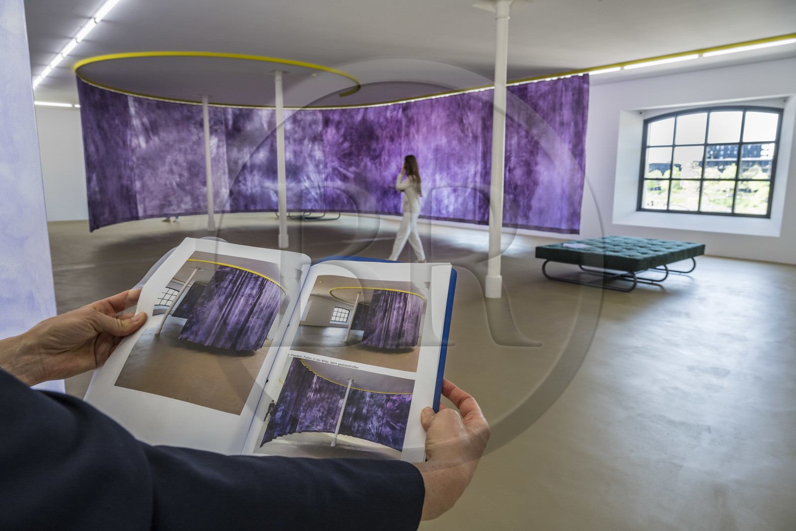 Suisse, Bâle, le Kunstmuseum Basel Gegenwart (musée d'Art contemporain), Spiral Time (2022) de Ruth Buchanan