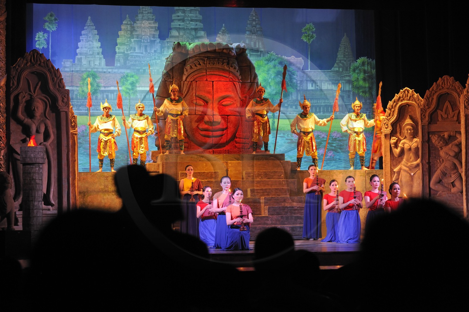 Vietnam, Hanoï, l'opéra de 1911, représentation de Sita opéra traditionnel vietnamien