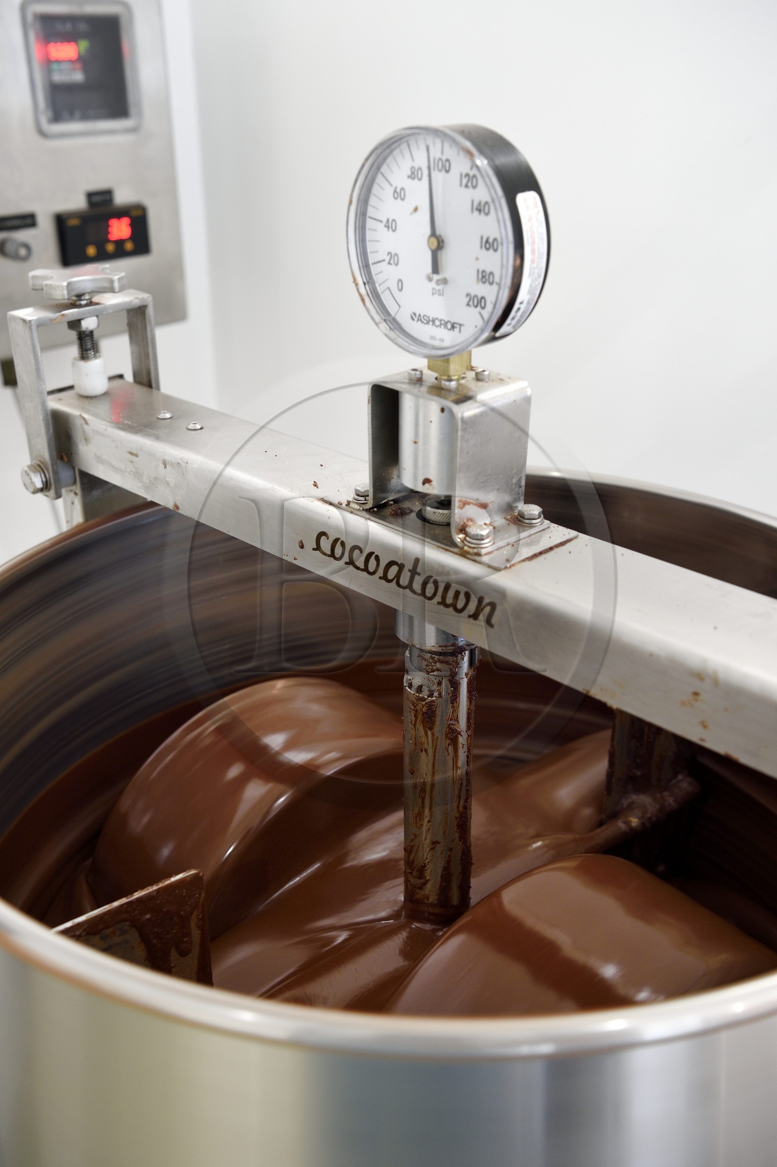 France, Pyrenees Atlantiques, Basque Country, Bayonne, the concher mix the chocolate well