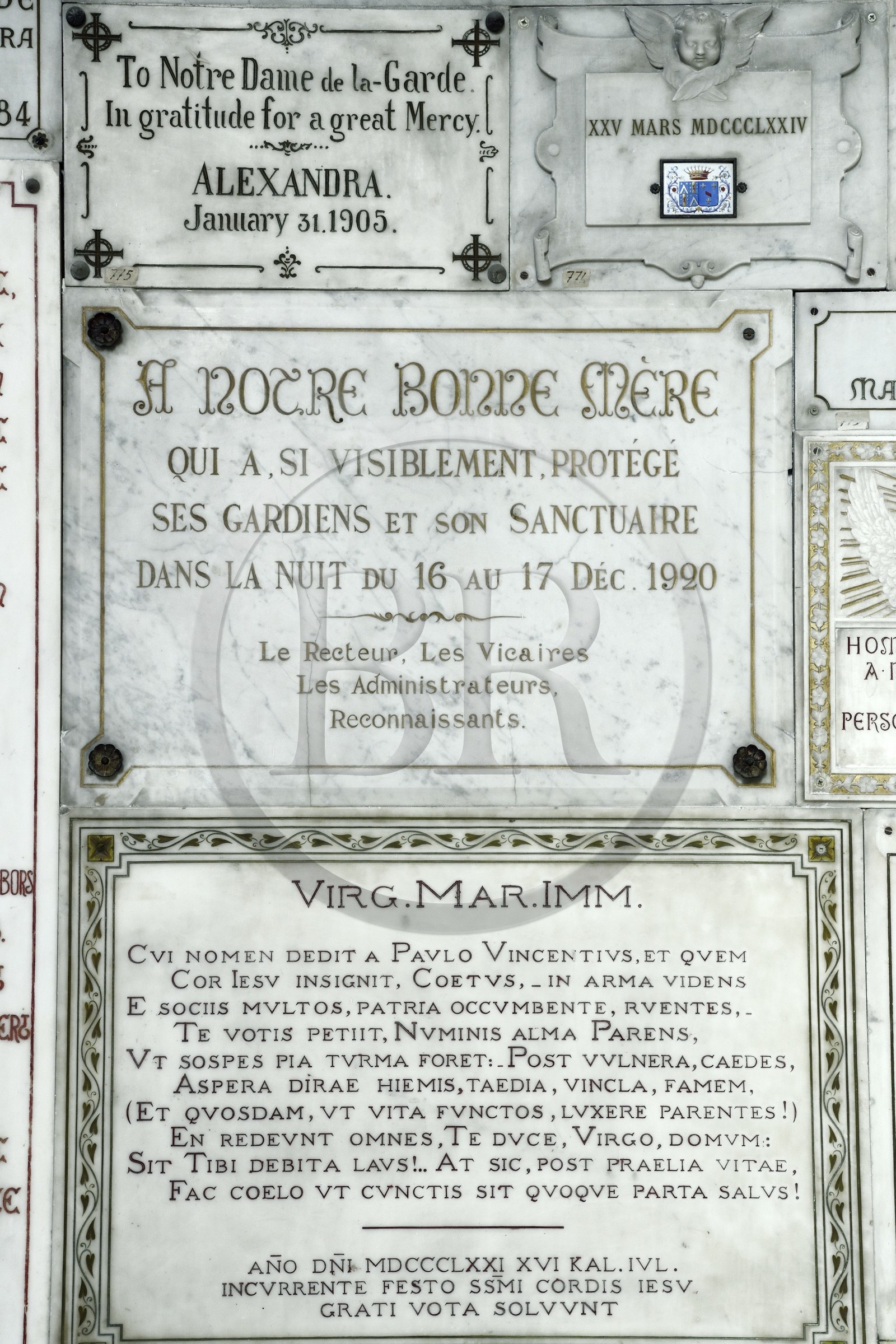France, Bouches-du-Rhône (13), Marseille, basilique Notre-Dame de la Garde, de nombreux ex-voto sont offerts à la Vierge France, Bouches du Rhone, Marseille, Notre-Dame de la Garde basilica, many ex-votos are offered to the Virgin