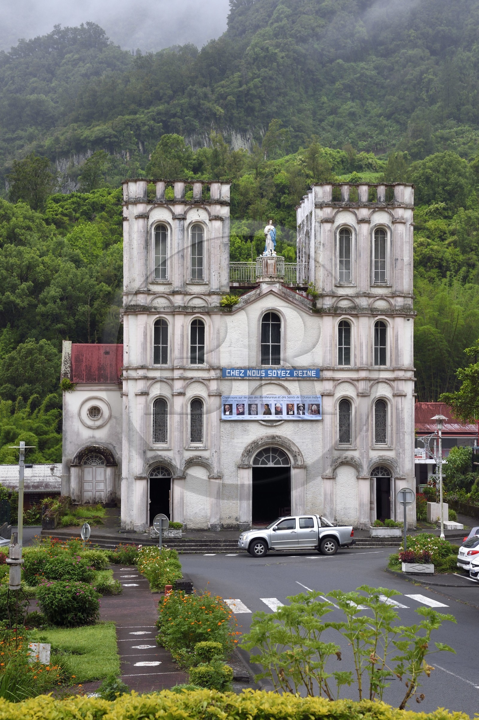 France, Ile de la Reunion, Cirque de Salazie, classé Patrimoine Mondial de l'UNESCO, village de Salazie, église Notre-Dame-de-l'Assomption