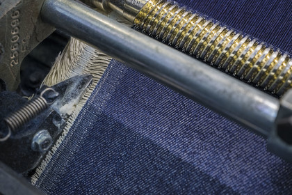 France, Gard (30), Nimes, Guillaume Sagot, fondateur de l’Atelier de Nîmes qui a relancé la fabrication de toiles de jean traditionnelles