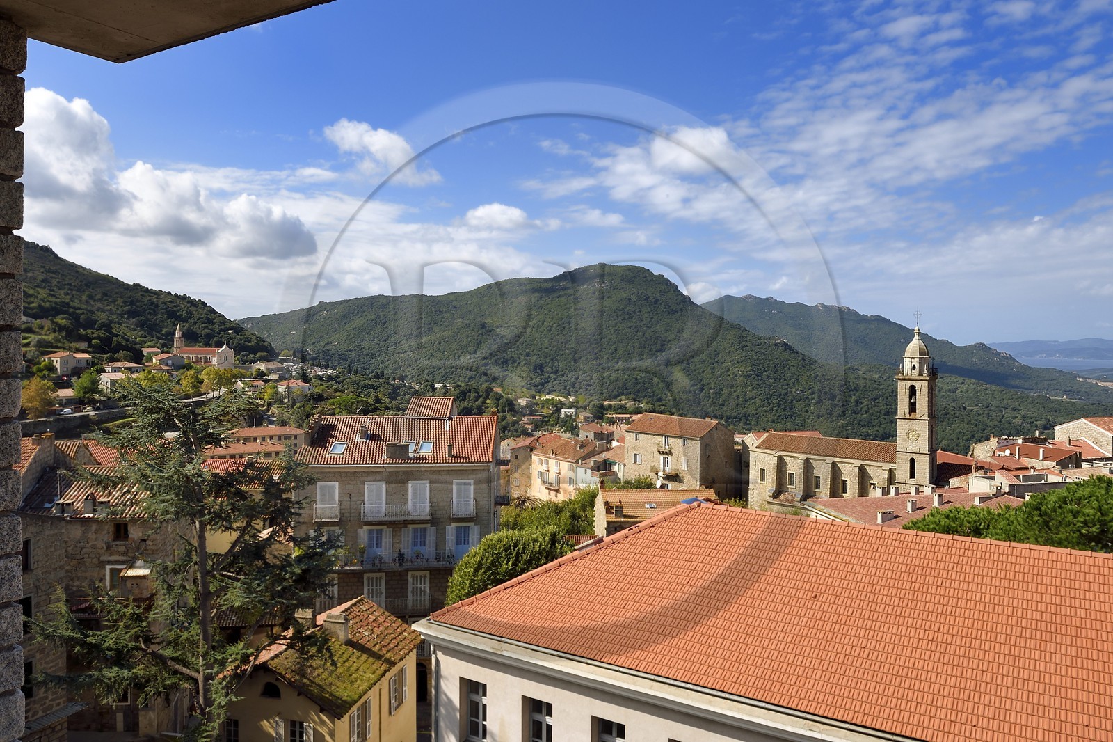 France, Corse-du-Sud (2A), Sartène et l'église Sainte-Marie