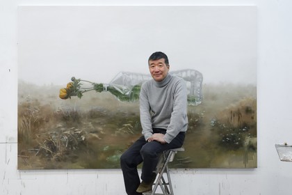 France, l'artiste peintre de Xiaofan Ru dans son atelier des Lilas près de Paris