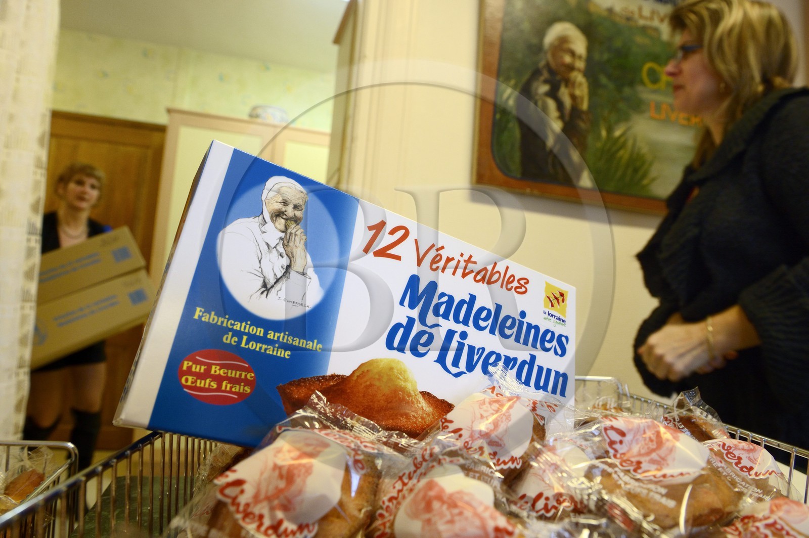France, Meurthe-et-Moselle (54), Liverdun, la véritable madeleine de Liverdun fabriquée par une biscuiterie artisanale