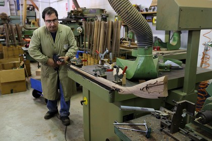 Italy, Lombardy, province of Brescia, Gardone Val Trompia, Davide Pedersoli & C manufacturer specialized in the production of historical muzzleloading guns, production of the butt