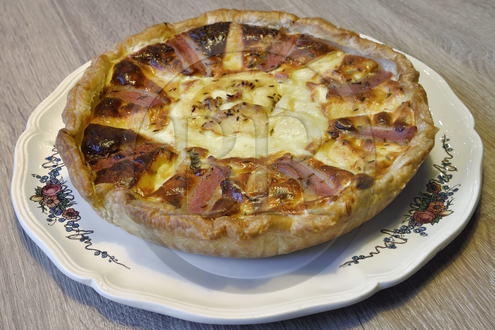 France, Bas-Rhin (67), Strasbourg, Munster and cumin quiche