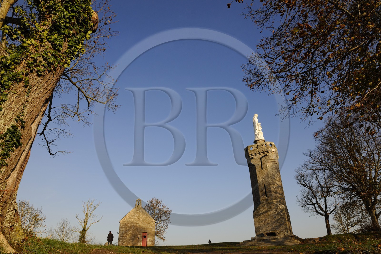 France, Ille et Vilaine, Bay of Mont Saint Michel, le Mont Dol, l'Esperance Chapel and Notre Dame Tower