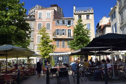 France, Bouches-du-Rhône (13), Marseille, quartier du Panier, terrasses de Café de la place de Lenche