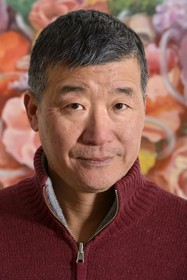 France, l'artiste peintre de Xiaofan Ru dans son atelier des Lilas près de Paris