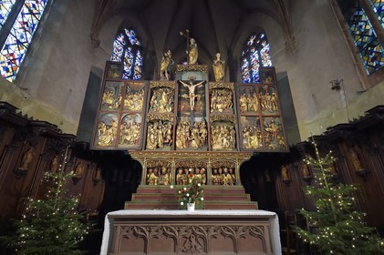 France, Haut Rhin, Strasbourg, Kaysersberg, Sainte-Croix church, the wooden altarpiece of 1518 by the sculptor Jean Bongart