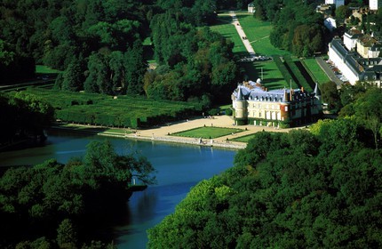 France, Yvelines (78), le château de Rambouillet et son parc (vue aérienne)