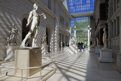 Etats-Unis, New York, Manhattan, East Side, Metropolitan Museum of art (MET), cour de sculptures, Persée tenant la tête de Méduse de Antonio Canova