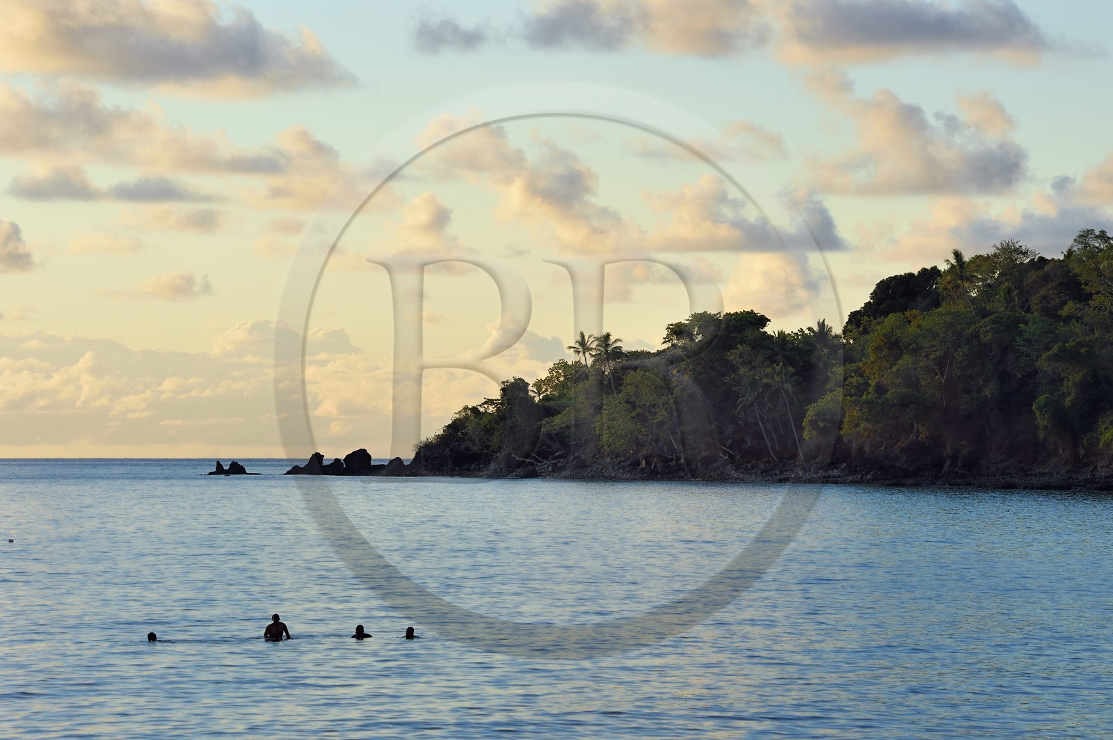 France, Ile de Mayotte, Grande-Terre, Sada, Tahiti plage (Mtsagnougni) dans la baie de Bouéni
