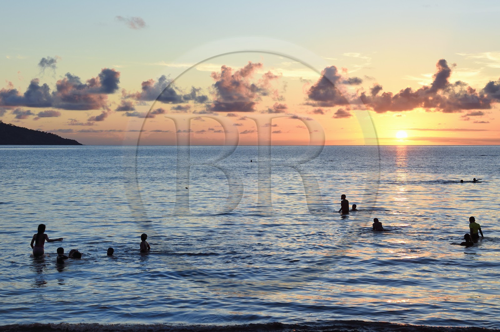 France, Ile de Mayotte, Grande-Terre, Sada, Tahiti plage (Mtsagnougni) dans la baie de Bouéni