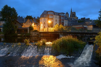France, Cotes-d'Armor, medieval district on the banks of the Trieux river and the the Basilica of Notre dame de Bon secours in the background