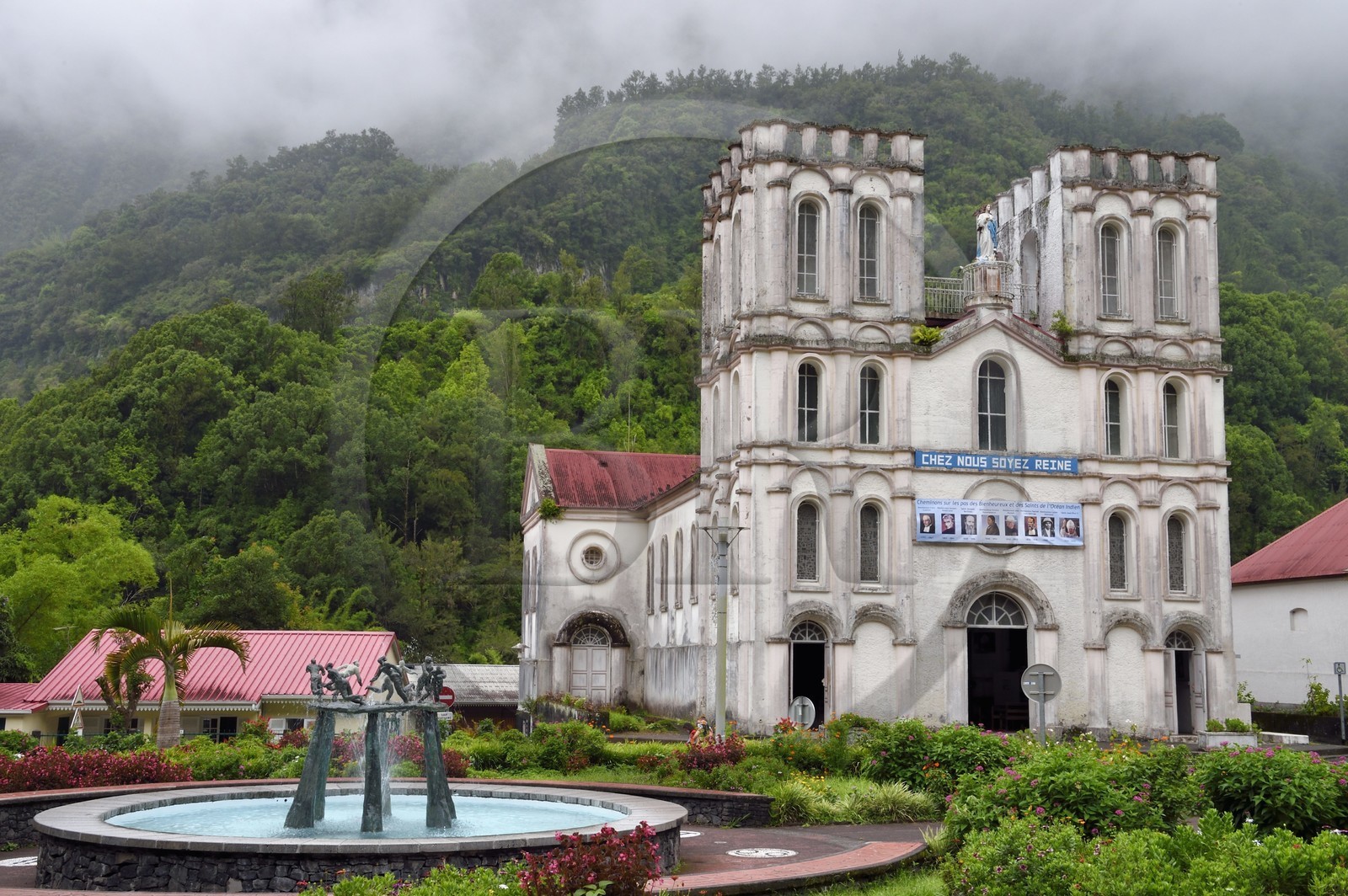 France, Ile de la Reunion, Cirque de Salazie, classé Patrimoine Mondial de l'UNESCO, village de Salazie, église Notre-Dame-de-l'Assomption