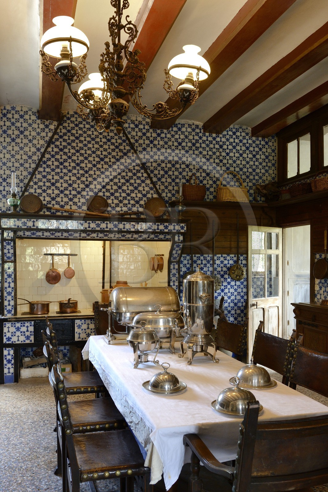 France, Finistere, Keriolet castle near Concarneau, the kitchen