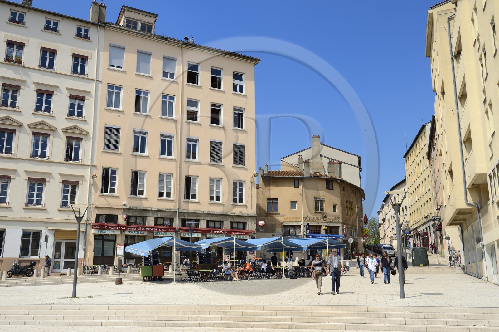 France, Rhône (69), Lyon, site historique classé Patrimoine Mondial de l'UNESCO, quartier de la Croix-Rousse, place en haut de la montée de la Grande-Côte