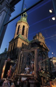 Canada, Quebec Province, Quebec city, reflection of Notre Dame of Quebec cathedral in a shop window