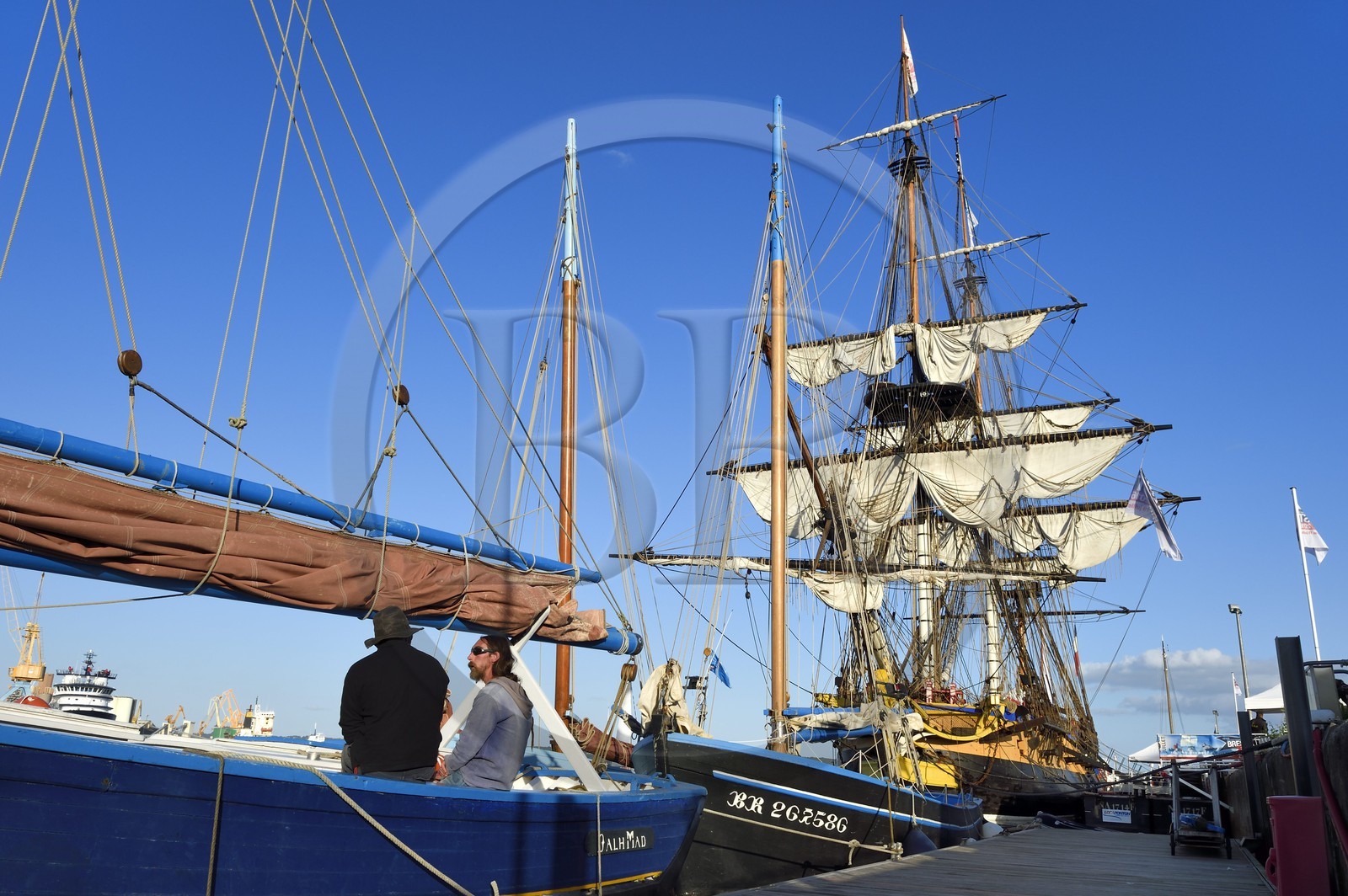 France, Finistère (29), port de Brest, la frégate L'Hermione, réplique du trois-mats qui transporta le marquis de Lafayette en Amérique en 1780