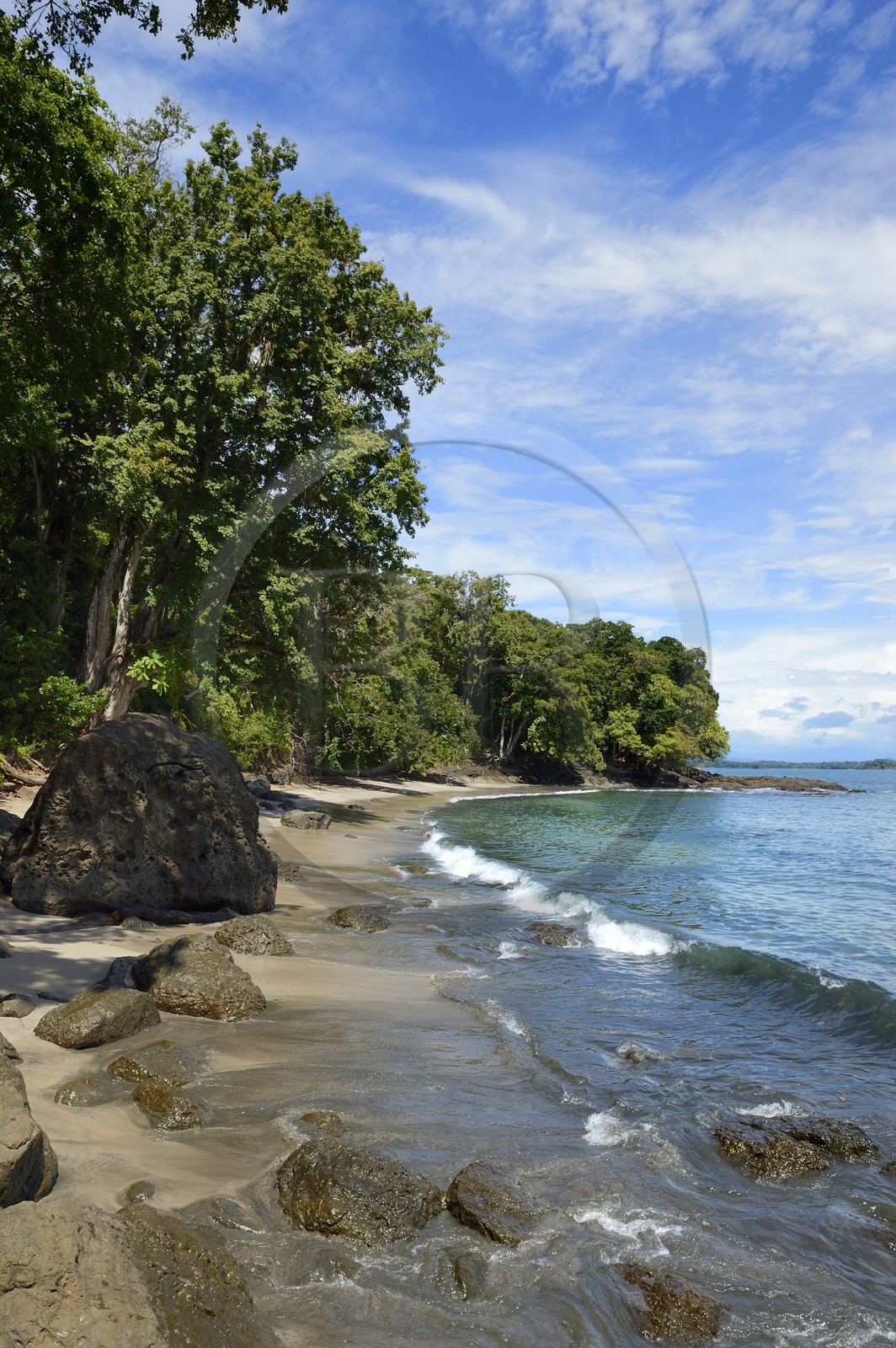 Panama, province de Chiriqui, Parc national marin du Golfe de Chiriqui, Isla Palenque, la plage de playa Primera
