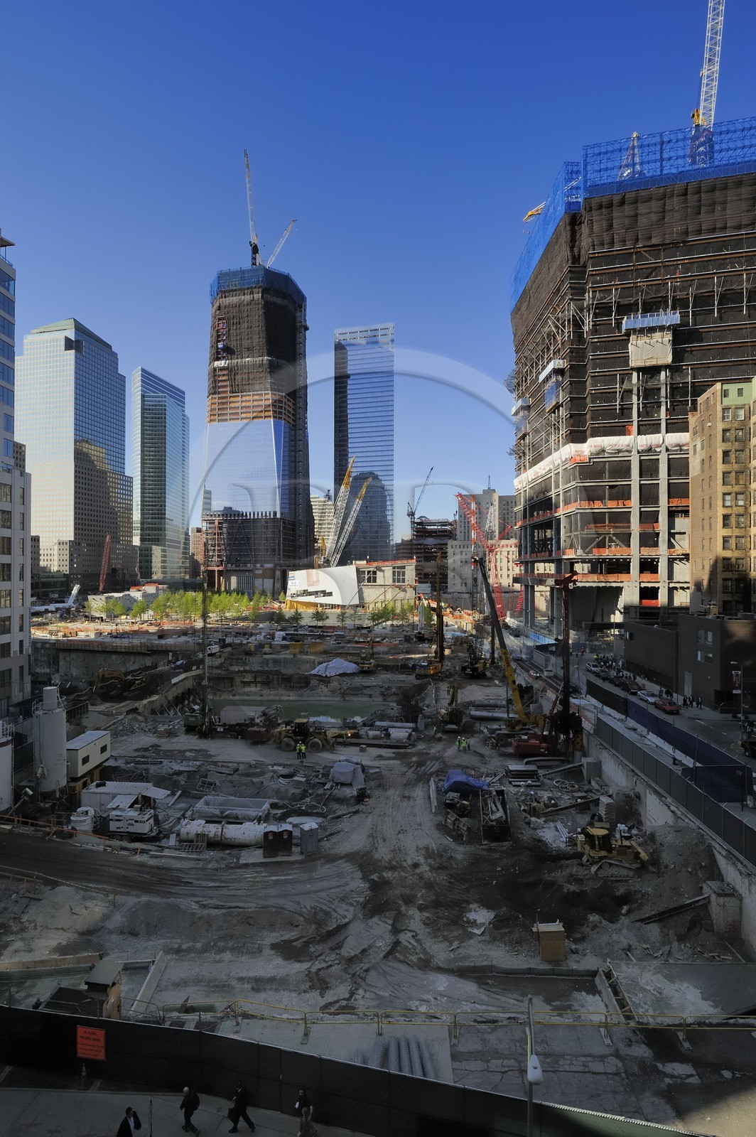 Etats-Unis, New-York, Manhattan, reconstruction du site de Ground Zero avec le One World Trade Center (Freedom Tower)