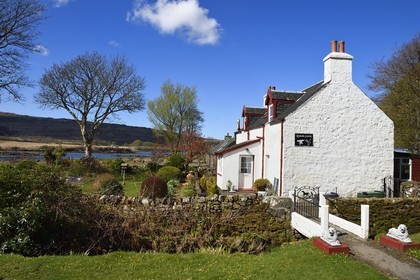 Royaume-Uni, Ecosse, Highland, Hébrides intérieures, Ile de Mull, Dervaig, maison traditionnelle