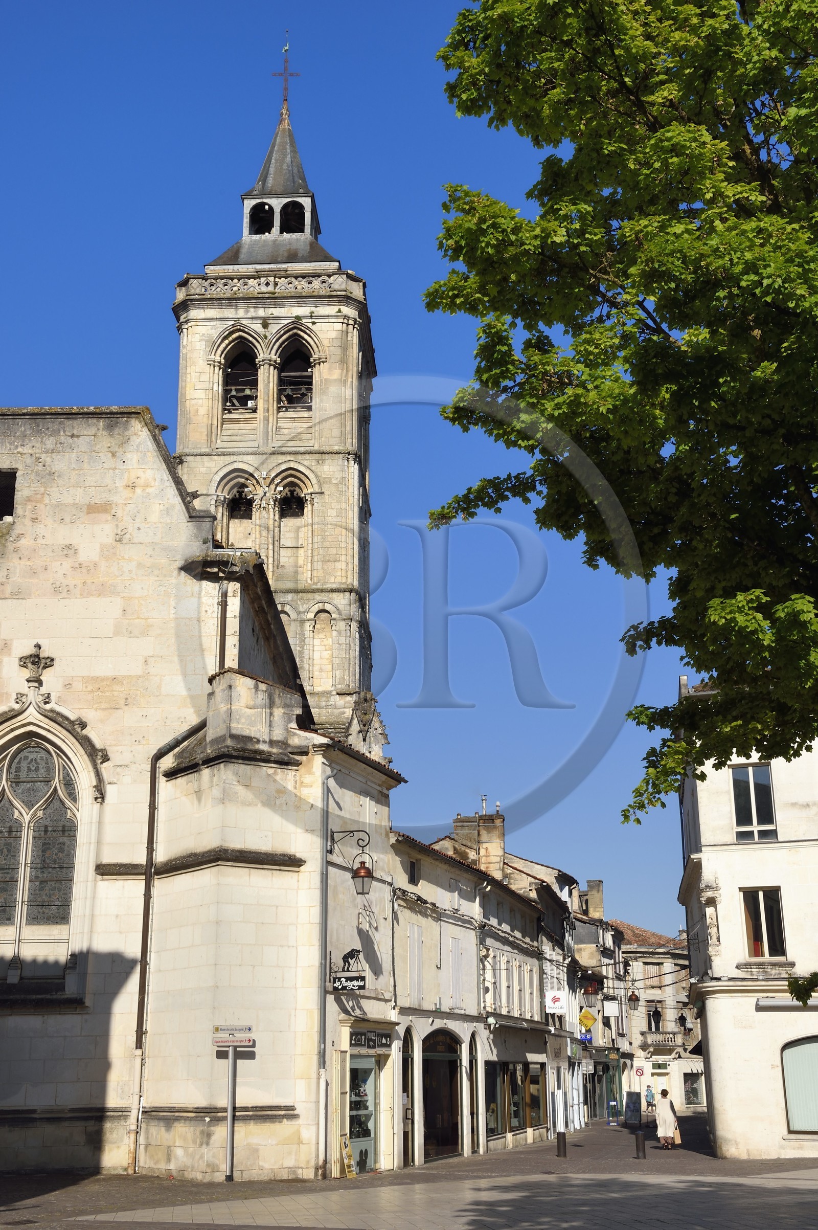 France, Charente (16), Cognac, l'église Saint-Léger