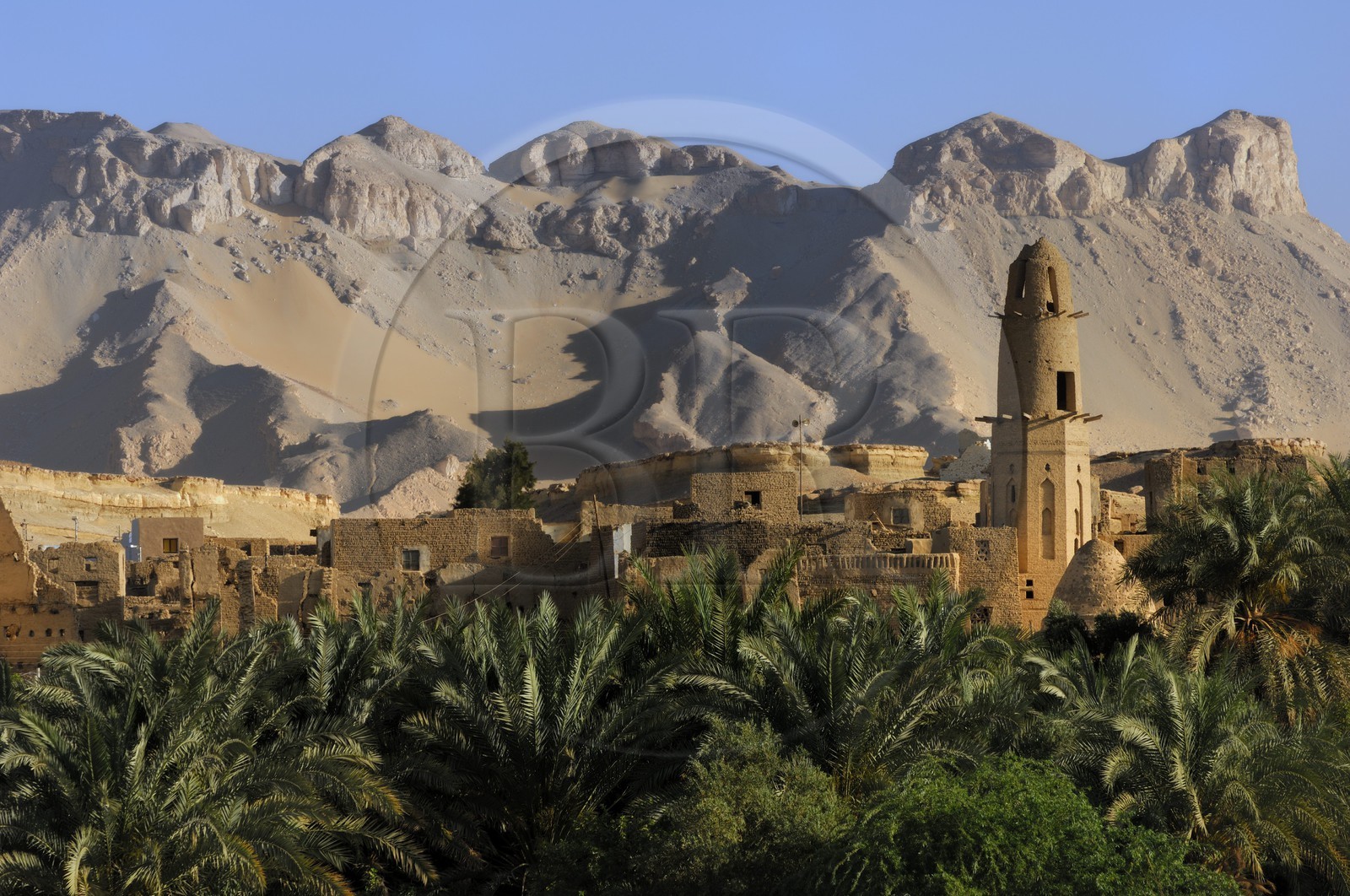 Egypt, Upper Egypt, Libyan Desert, Dakhla Oasis, old village of Al-Qasr, the mosque of Nasr el-Din