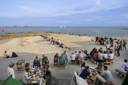 France, Morbihan (56), rade de Lorient, Larmor-Plage, Pointe des Blagueurs à l'extrémité de la plage de Port-Maria