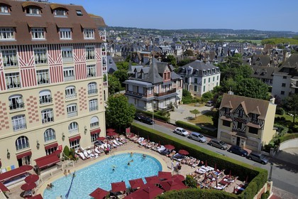 France, Calvados, Deauville, Pays d'Auge, Royal Barriere Hotel swimming pool
