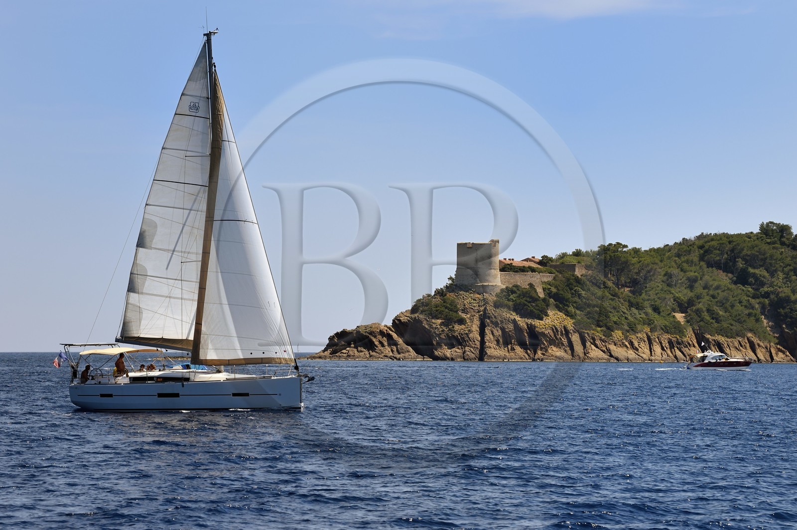 France, Var (83), Iles d'Hyères, Parc national de Port Cros, Ile de Port-Cros, Fort de Port-Man, le photographe Yann Arthus-Bertrand en a la jouissance depuis 2003