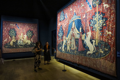 France, Paris (75), Musée de Cluny - Musée national du Moyen-Age, tapisseries de la Dame à la Licorne appelée Mon seul Désir (un sixième sens le coeur ?), (vers 1500, laine et soie)