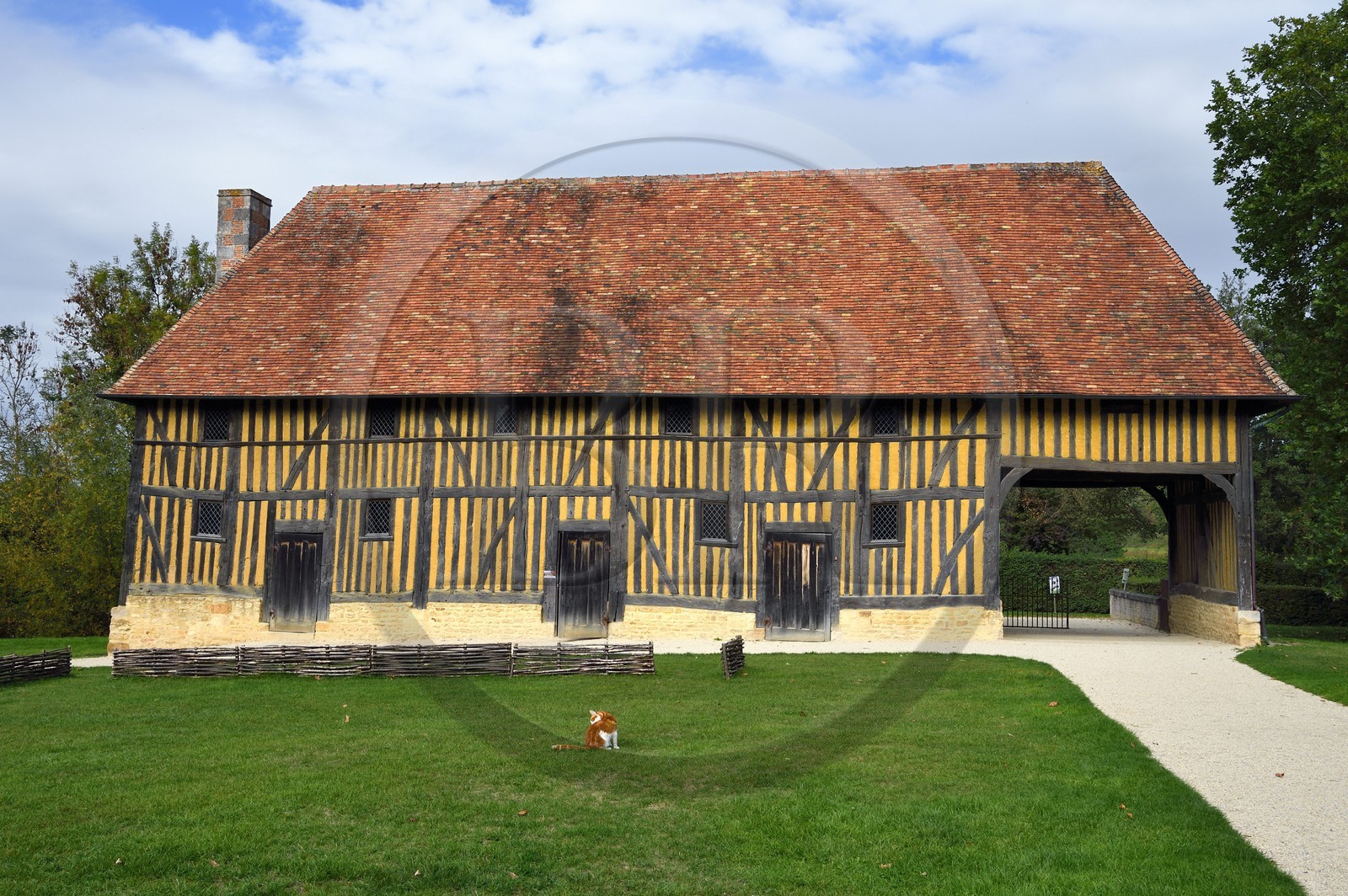 France, Calvados (14), Pays d'Auge, chateau de Crèvecœur-en-Auge et Fondation Musée Schlumberger, la ferme