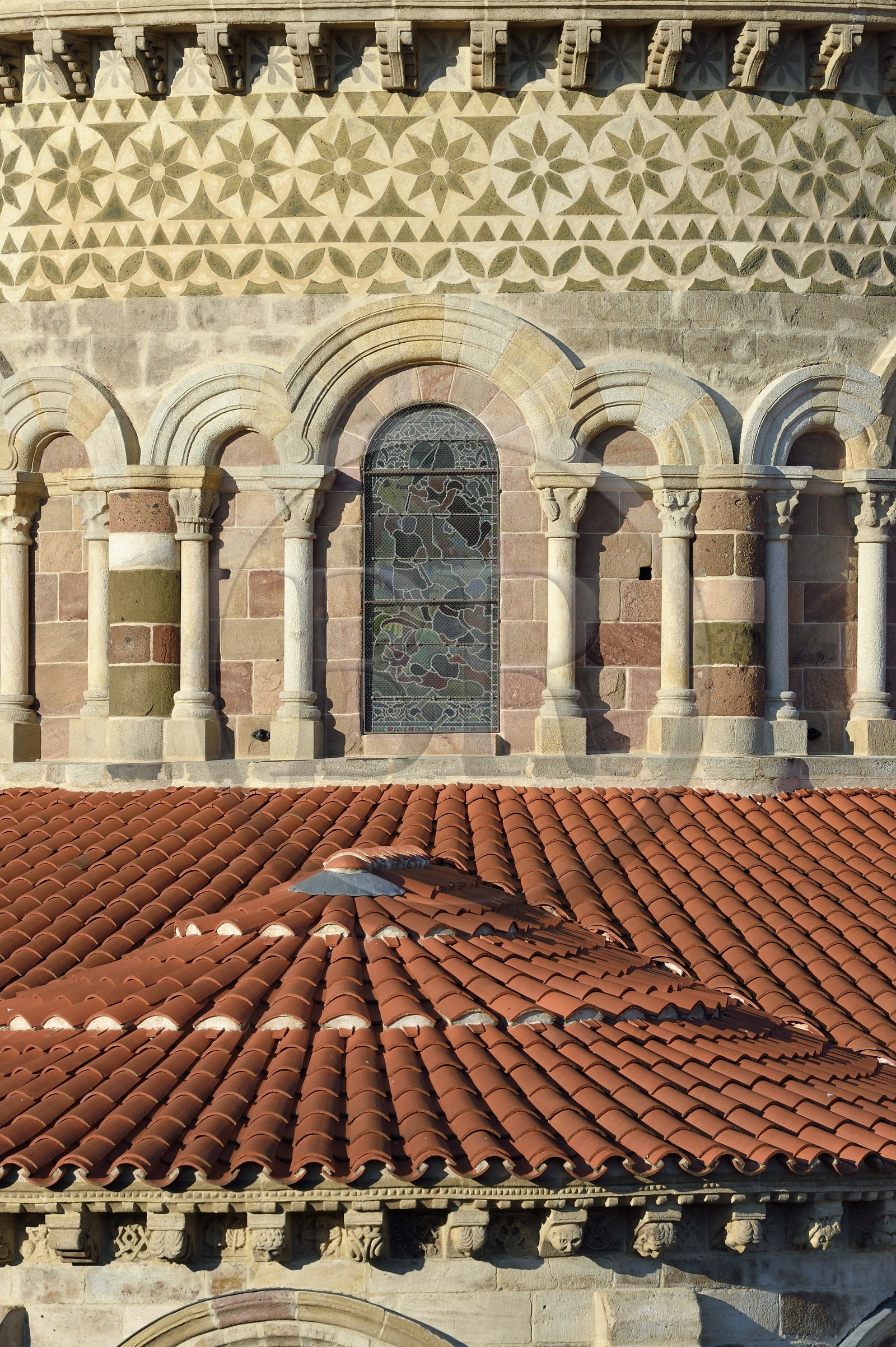 France, Haute Loire, Brioude, the Basilica of Saint-Julien de Brioude in Auvergne Romanesque style, the apse and the axial chapel