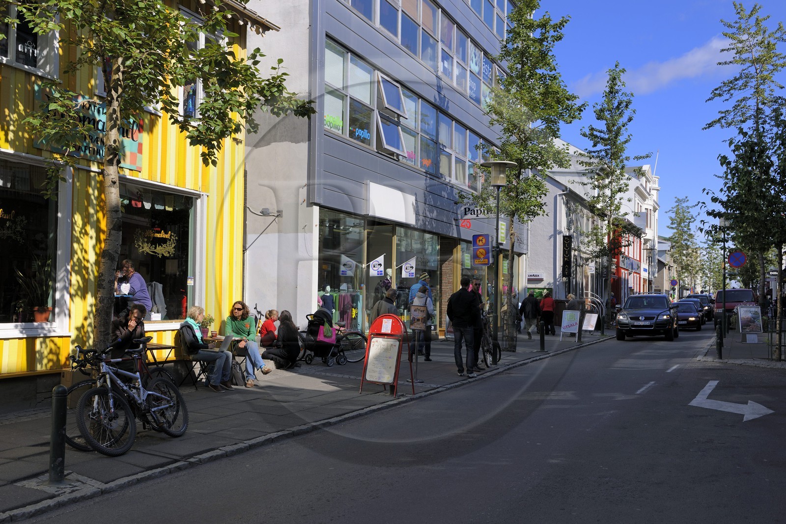 Islande, Reykjavik, la principale rue commerçante Laugavegur