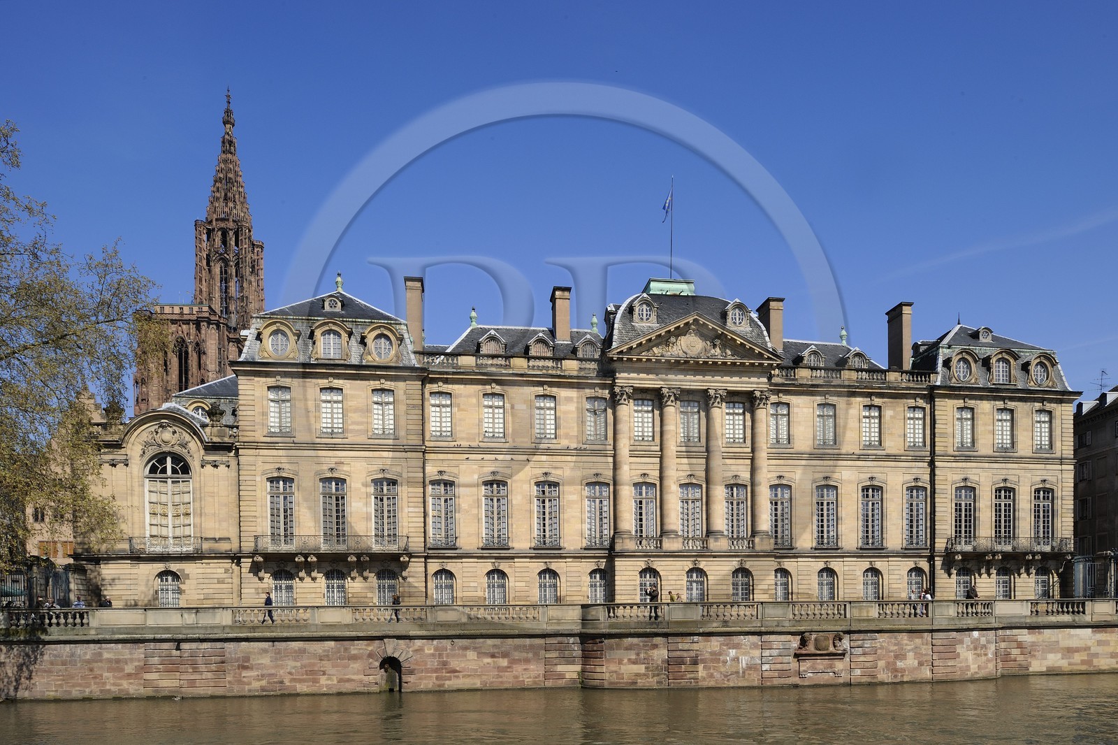 France, Bas Rhin (67), Strasbourg, le chateau des Rohan sur les bords de l'Ill